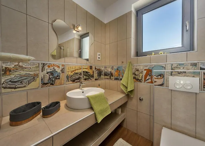 בית נופש 4 Bedroom Gorgeous In