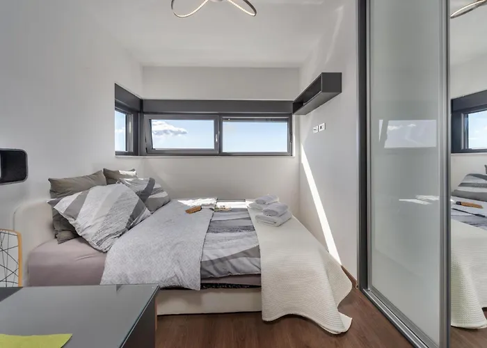 4 Bedroom Gorgeous In בית נופש קריקווניצה